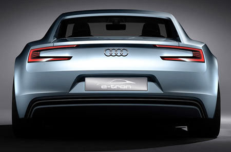 Фото концепкара Audi-E-tron